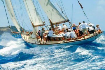 Sailboat charter