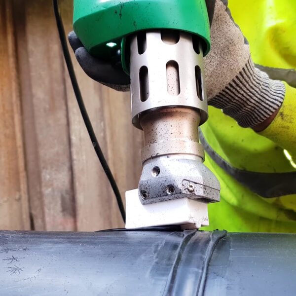 Environmental Benefits of Using Hand Welding Extruders in Plastic Repairs